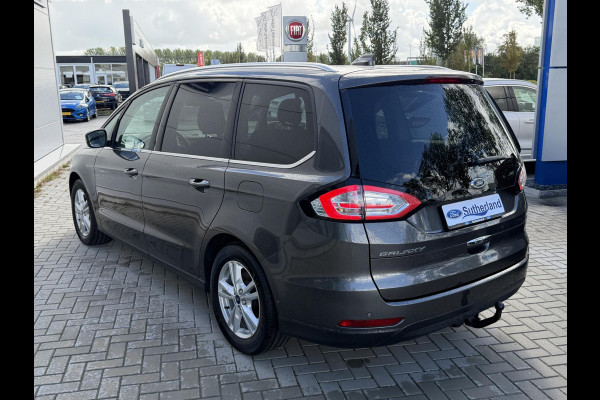 Ford Galaxy 2.5 Hybrid Titanium 190pk Automaat | Afneembare trekhaak | Panoramadak | Stoelverwarming | Camera