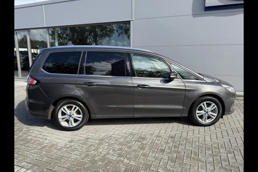Ford Galaxy 2.5 Hybrid Titanium 190pk Automaat | Afneembare trekhaak | Panoramadak | Stoelverwarming | Camera
