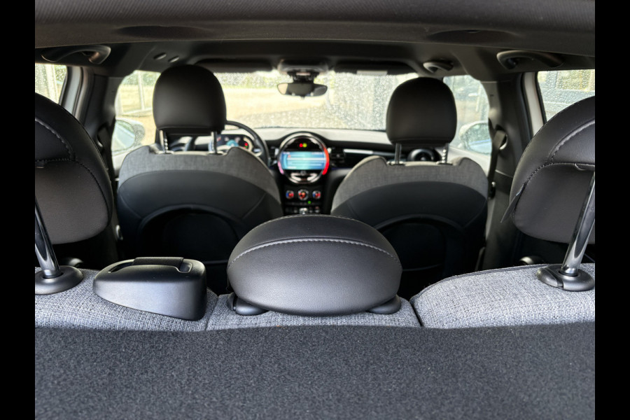 MINI 5-deurs 1.5 Cooper 136pk Bns.Edition 5-drs. NAVI/CARPLAY/CLIMA/CRUISE/PDC/LED