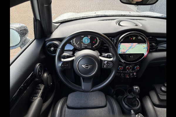 MINI 5-deurs 1.5 Cooper 136pk Bns.Edition 5-drs. NAVI/CARPLAY/CLIMA/CRUISE/PDC/LED