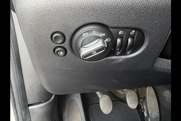 MINI 5-deurs 1.5 Cooper 136pk Bns.Edition 5-drs. NAVI/CARPLAY/CLIMA/CRUISE/PDC/LED