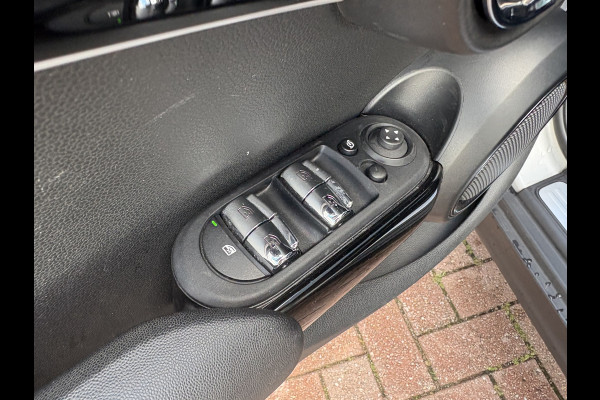 MINI 5-deurs 1.5 Cooper 136pk Bns.Edition 5-drs. NAVI/CARPLAY/CLIMA/CRUISE/PDC/LED