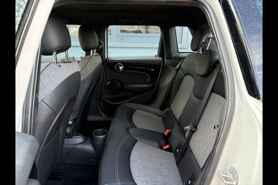 MINI 5-deurs 1.5 Cooper 136pk Bns.Edition 5-drs. NAVI/CARPLAY/CLIMA/CRUISE/PDC/LED