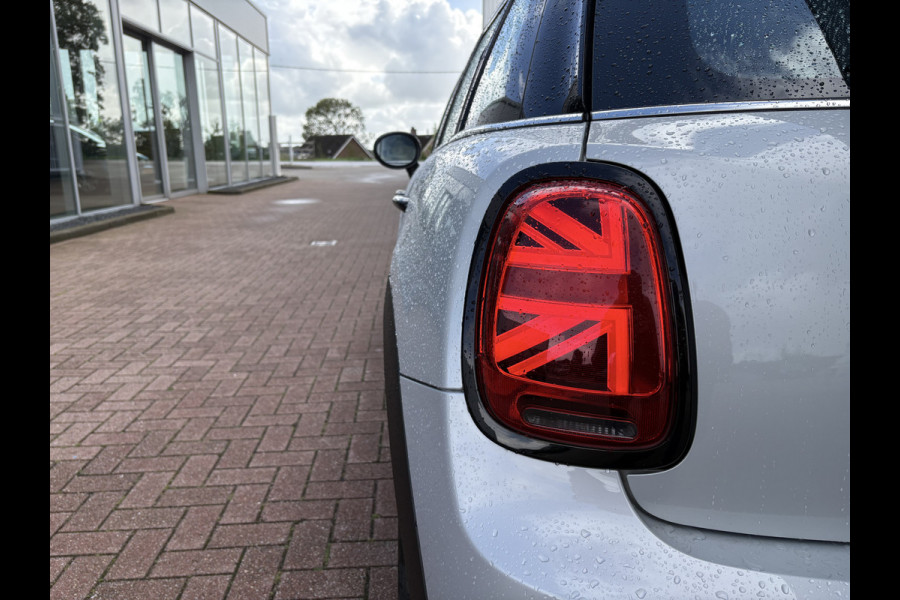 MINI 5-deurs 1.5 Cooper 136pk Bns.Edition 5-drs. NAVI/CARPLAY/CLIMA/CRUISE/PDC/LED