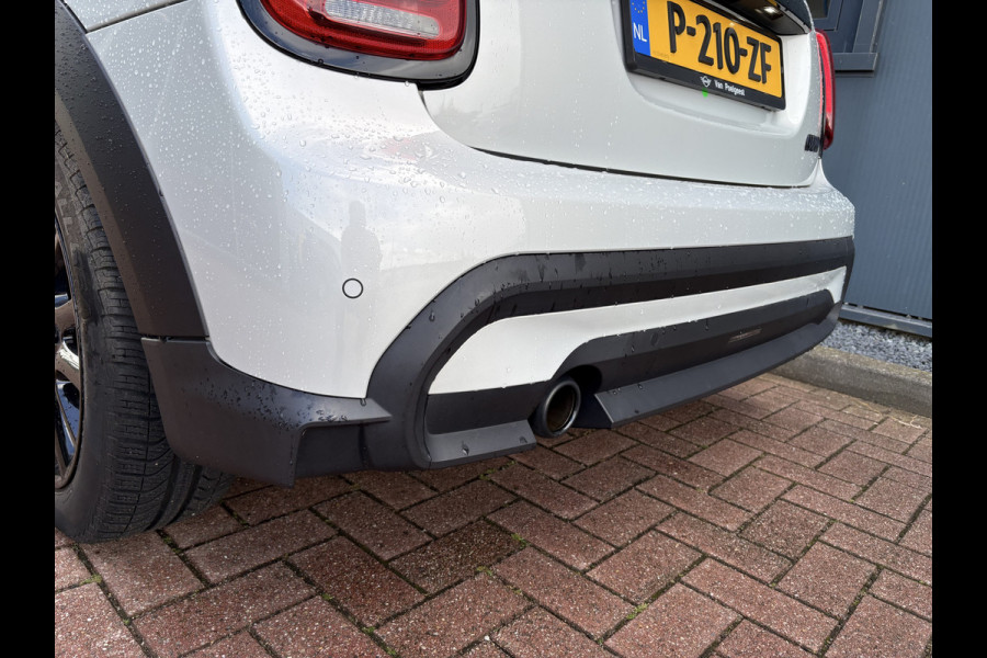 MINI 5-deurs 1.5 Cooper 136pk Bns.Edition 5-drs. NAVI/CARPLAY/CLIMA/CRUISE/PDC/LED