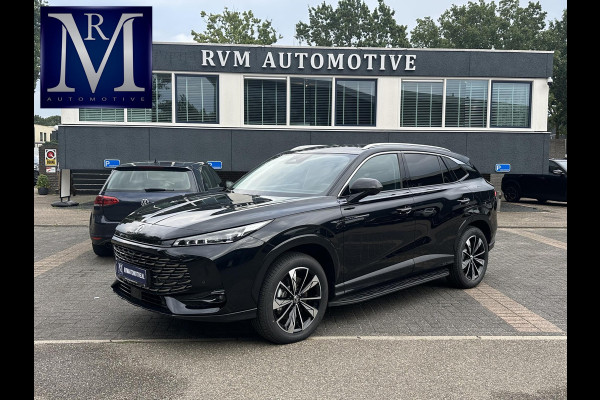 MG MG HS PHEV 1.5 Luxury PLUG-IN HYBRIDE | 272 PK | NIEUWE AUTO | >1.000 KM TOTAAL BEREIK | 1E REGISTRATIE 03-2026 | 360° CAMERA | ELEKTRISCHE ACHTERKLEP | 7 JAAR MG GARANTIE T/M 2033 | APPLE CARPLAY | ANDROID AUTO | STOELVERWARMING | FULL LED | ELEKTRISCHE STOELEN