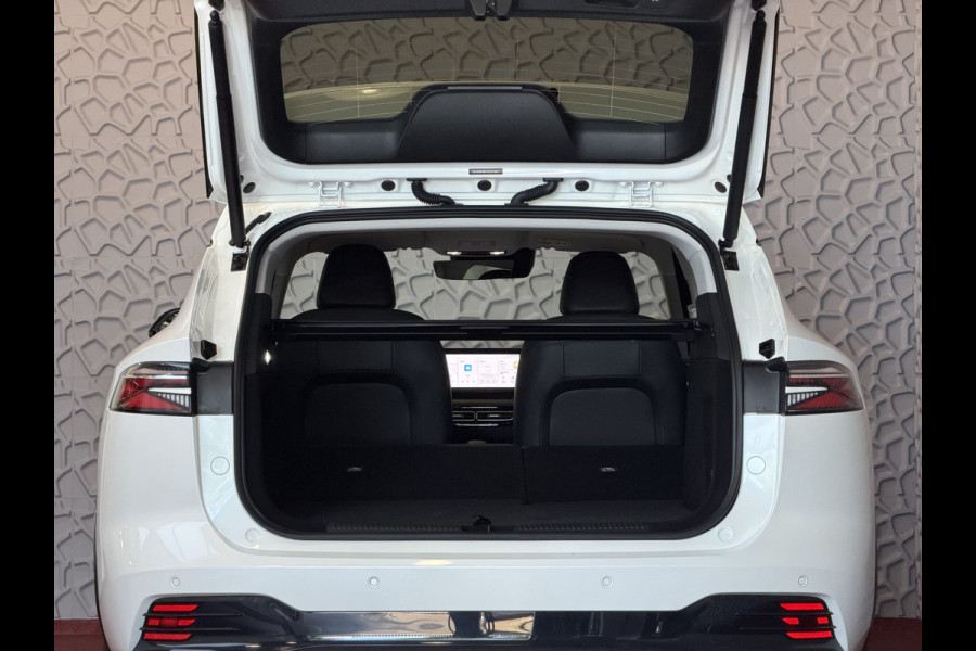 MG MG HS PHEV 1.5 TGDI LUXURY PHEV PLUG-IN HYBRIDE | LEER | 272PK NIEUWE AUTO | >1.000 KM TOTAAL BEREIK | 360° CAMERA | ELEKTRISCHE ACHTERKLEP