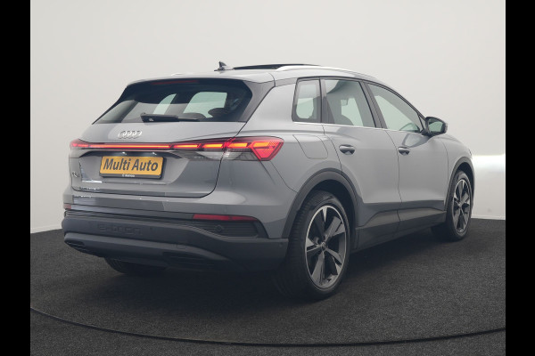 Audi Q4 e-tron 40 Advanced edition 77 kWh 204pk Dealer O.H | SOH 96.6% | Panodak | Adaptive Cruise | Matrix LED | Camera | Sportstoelen Verwarmd | Blis | Sfeerverlichting | Apple Carplay | DAB | Navigatie | 20"L.M