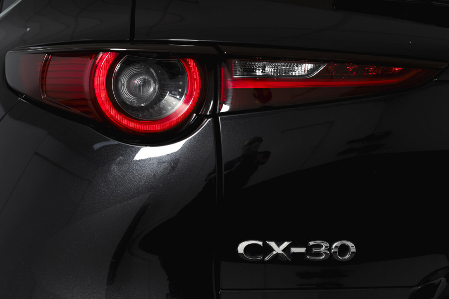 Mazda CX-30 2.0 e-SkyActiv-X 186 PK M Hybrid Homura Orig. NL | Adapt.Cruise | Stoelverw. | Camera | PDC | NAV+App.Connect | Auto.Airco | LM 18" |