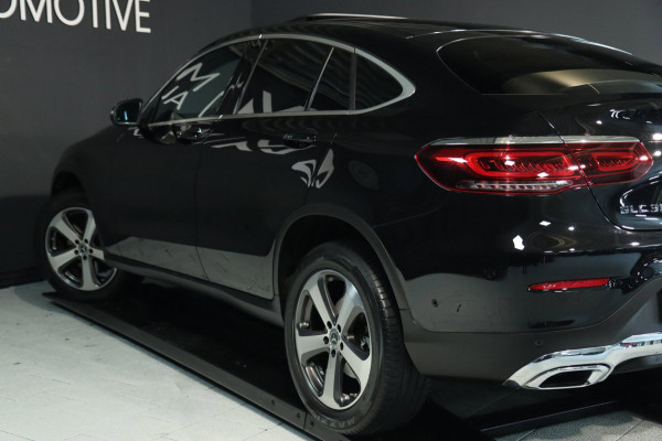 Mercedes-Benz GLC Coupé 300e 4MATIC / PANODAK / 360 / ACC / STOELVERW / 100% Batterijcond.