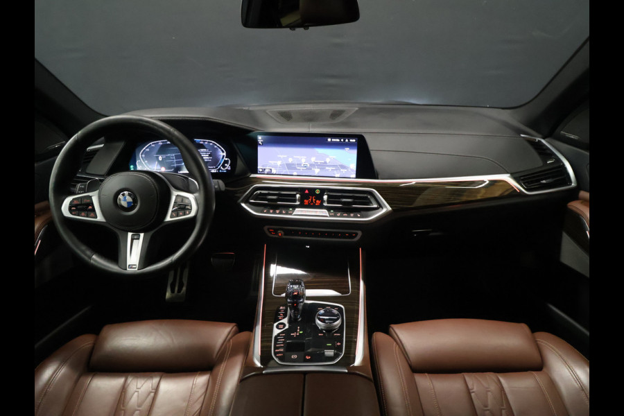 BMW X5 xDrive45e M Sport High Executive [SOH 94%, PANORAMADAK, SKYLOUNGE, HARMAN/KARDON, HEAD-UP, LUCHTVERING, ADAPTIVE LED, APPLE CARPLAY, ANDROID, MEMORY SEATS, STOELVERWARMING, VOL LEDER, SOFT CLOSE, ELEKTRISCHE ACHTERKLEP, 360