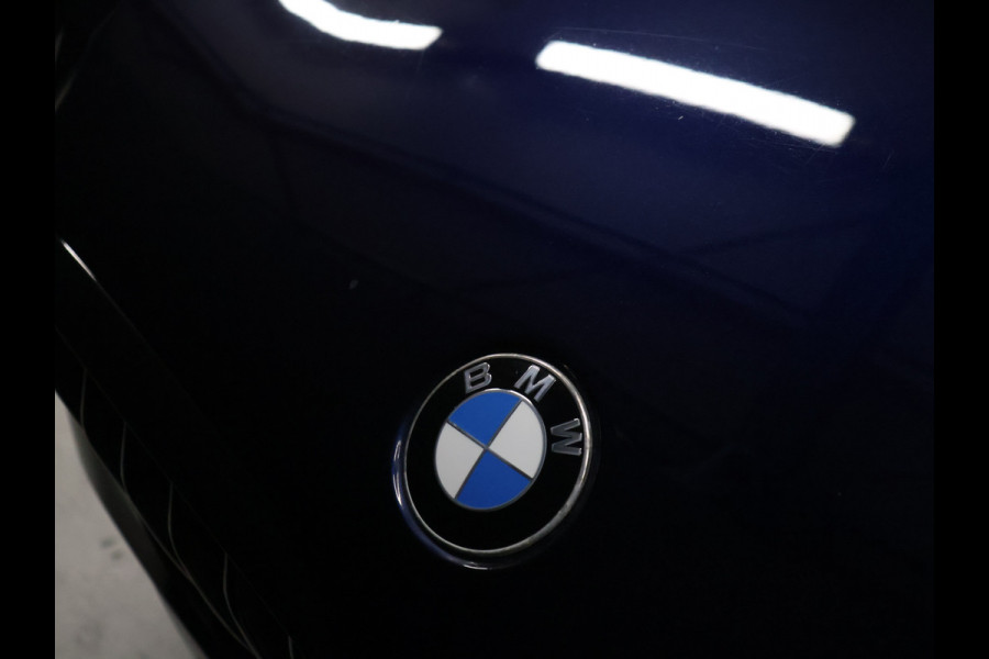 BMW X5 xDrive45e M Sport High Executive [SOH 94%, PANORAMADAK, SKYLOUNGE, HARMAN/KARDON, HEAD-UP, LUCHTVERING, ADAPTIVE LED, APPLE CARPLAY, ANDROID, MEMORY SEATS, STOELVERWARMING, VOL LEDER, SOFT CLOSE, ELEKTRISCHE ACHTERKLEP, 360