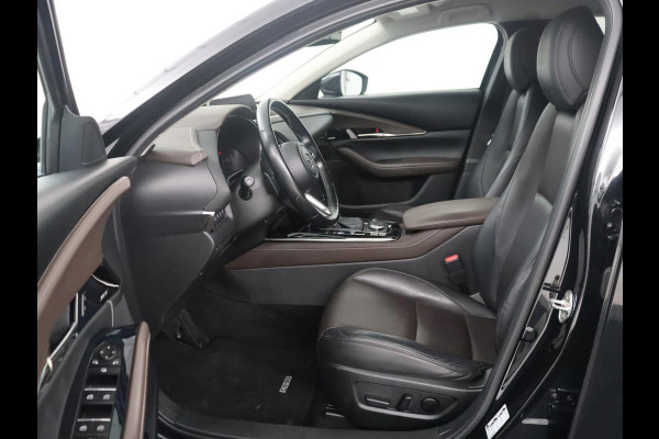 Mazda CX-30 2.0 e-SkyActiv-X M Hybrid Luxury | Leder | Stuur/stoel verwarming | Adaptive cruise | Head-up | 360 camera | Park assist | BOSE sound | Carplay | Elektrische achterklep