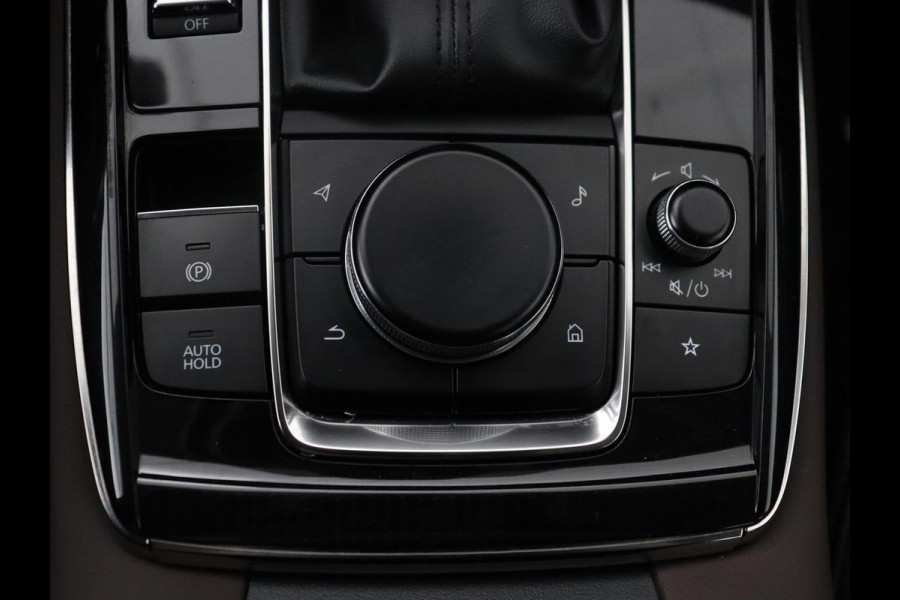 Mazda CX-30 2.0 e-SkyActiv-X M Hybrid Luxury | Leder | Stuur/stoel verwarming | Adaptive cruise | Head-up | 360 camera | Park assist | BOSE sound | Carplay | Elektrische achterklep