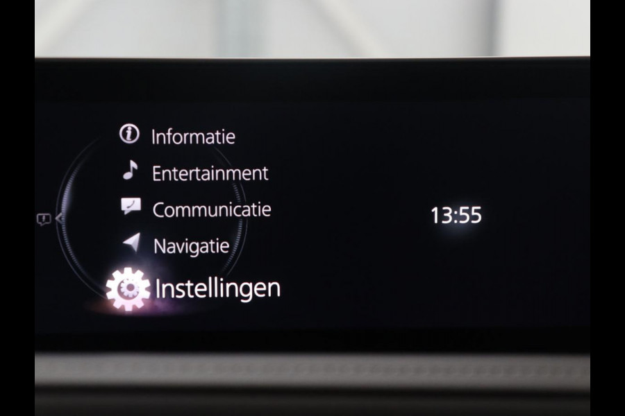 Mazda CX-30 2.0 e-SkyActiv-X M Hybrid Luxury | Leder | Stuur/stoel verwarming | Adaptive cruise | Head-up | 360 camera | Park assist | BOSE sound | Carplay | Elektrische achterklep