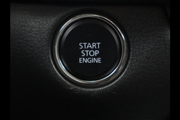 Mazda CX-30 2.0 e-SkyActiv-X M Hybrid Luxury | Leder | Stuur/stoel verwarming | Adaptive cruise | Head-up | 360 camera | Park assist | BOSE sound | Carplay | Elektrische achterklep