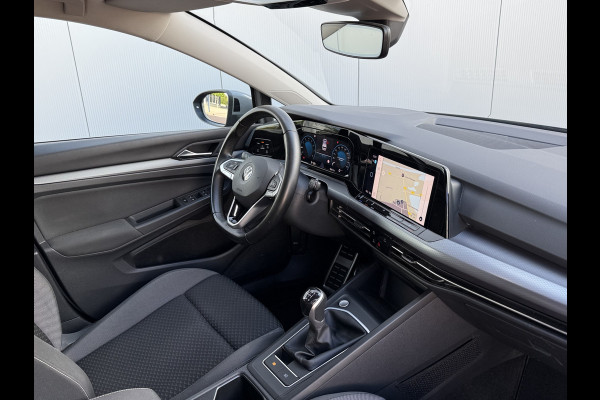 Volkswagen Golf 1.0 TSI 110pk Life | Camera | ACC | Lane | side assist