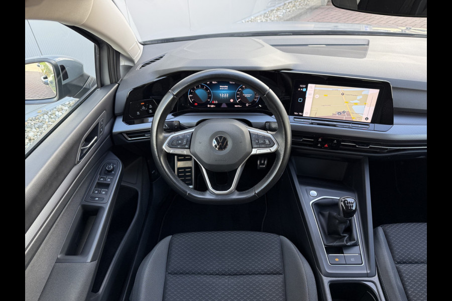 Volkswagen Golf 1.0 TSI 110pk Life | Camera | ACC | Lane | side assist