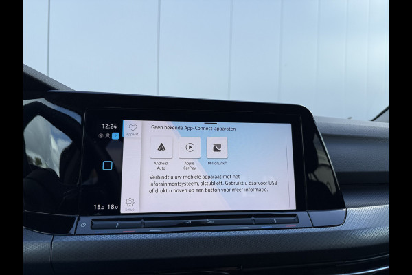 Volkswagen Golf 1.0 TSI 110pk Life | Camera | ACC | Lane | side assist