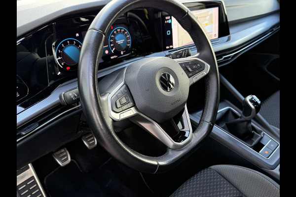 Volkswagen Golf 1.0 TSI 110pk Life | Camera | ACC | Lane | side assist