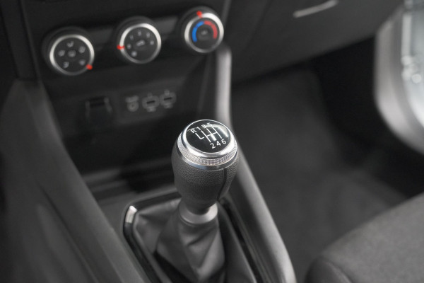 Renault Clio TCe 90 Equilibre | Parkeersensoren | Apple Carplay | Cruise Control | Airco
