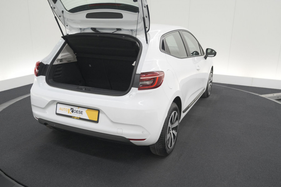Renault Clio TCe 90 Equilibre | Parkeersensoren | Apple Carplay | Cruise Control | Airco