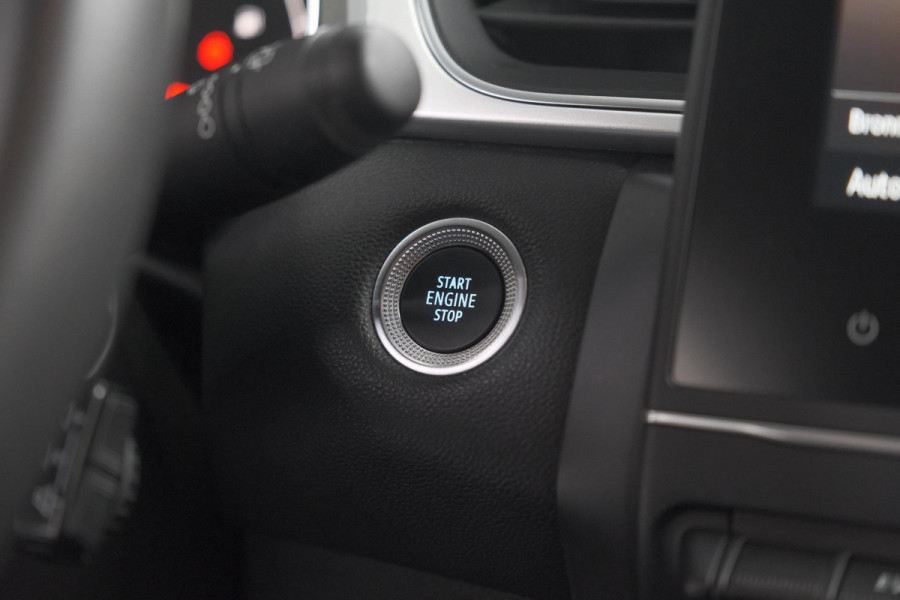 Renault Captur 1.6 E-Tech full hybrid 145 techno | Camera | Parkeersensoren | Apple Carplay