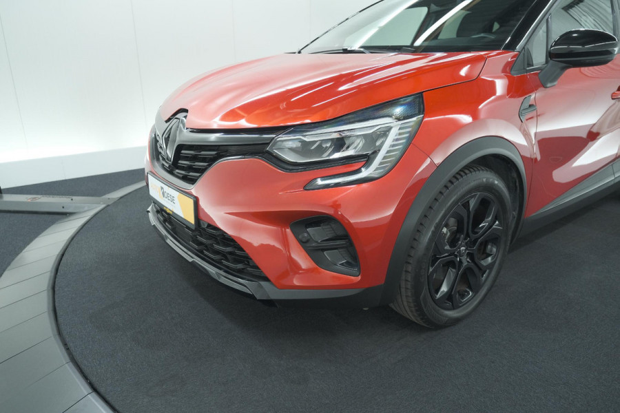 Renault Captur 1.6 E-Tech hybrid 145 SL Rive Gauche | Camera | Parkeersensoren | Navigatie | Apple Carplay