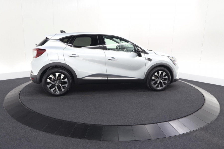 Renault Captur 1.6 E-Tech full hybrid 145 techno | Camera | Parkeersensoren | Climate control | Keyless