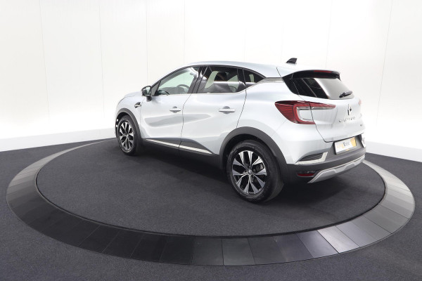 Renault Captur 1.6 E-Tech full hybrid 145 techno | Camera | Parkeersensoren | Climate control | Keyless
