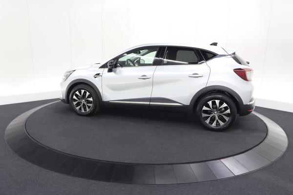 Renault Captur 1.6 E-Tech full hybrid 145 techno | Camera | Parkeersensoren | Climate control | Keyless