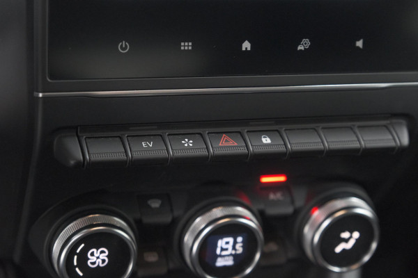 Renault Captur 1.6 E-Tech full hybrid 145 techno | Camera | Parkeersensoren | Climate control | Keyless