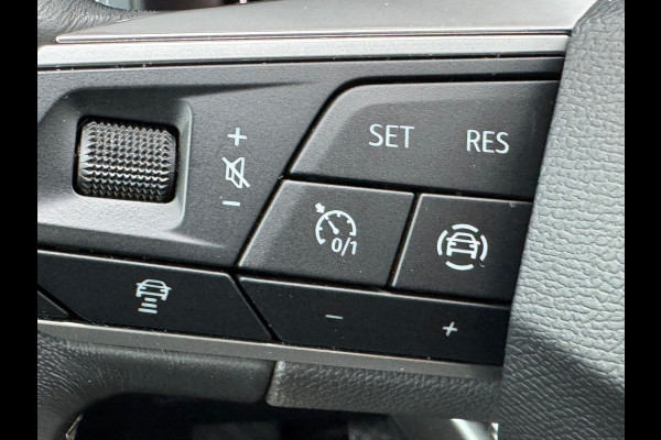 Seat Ateca 1.0 TSI Style * 27.000KM!!* Navigatie * Camera * Virtual Cockpit * Elek. Achterklep *