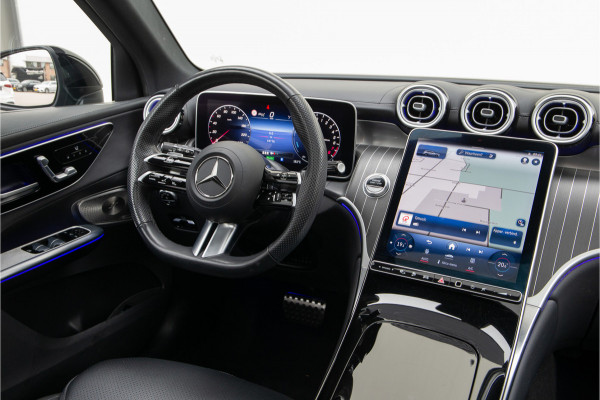 Mercedes-Benz GLC 400e 4MATIC AMG Premium+ Pano, Luchtvering, Achterasbesturing, Leder, Burmester