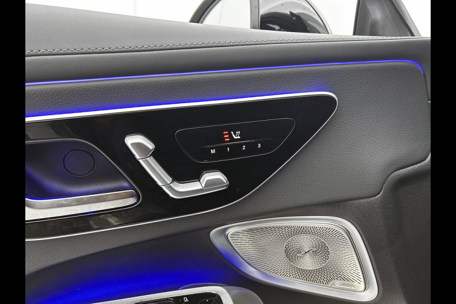 Mercedes-Benz CLE Coupé Hybride 200 AMG Nightpakket | Panoramadak | Burmester® | Head-up | Alarm | Memory | 360° Camera | Dode Hoek Ass | Inclusief 24 maanden Mercedes-Benz Certified garantie voor Europa. garage-sale