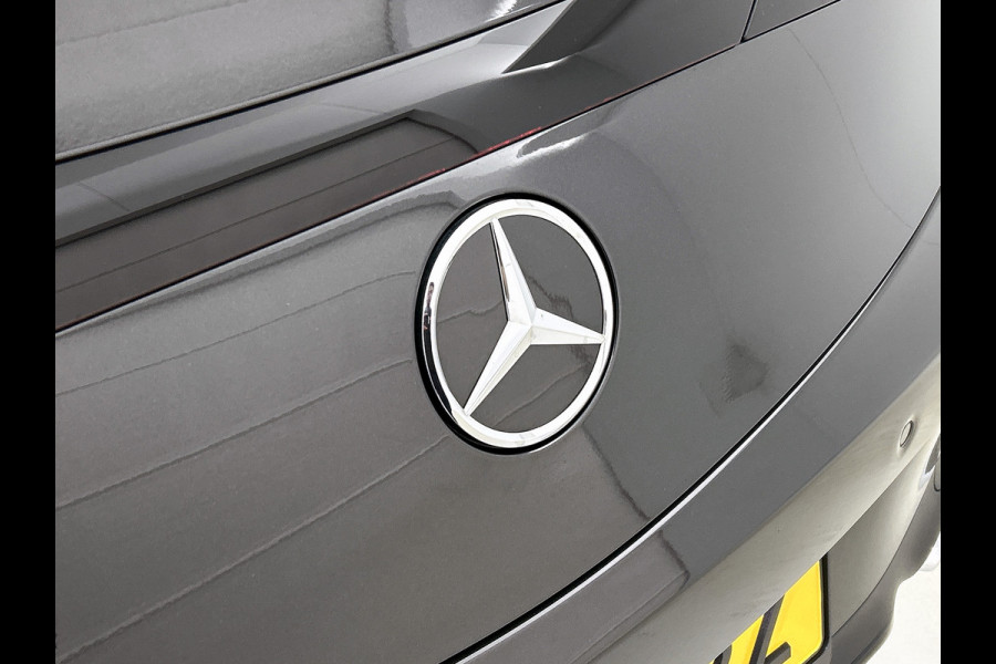 Mercedes-Benz CLE Coupé Hybride 200 AMG Nightpakket | Panoramadak | Burmester® | Head-up | Alarm | Memory | 360° Camera | Dode Hoek Ass | Inclusief 24 maanden Mercedes-Benz Certified garantie voor Europa. garage-sale