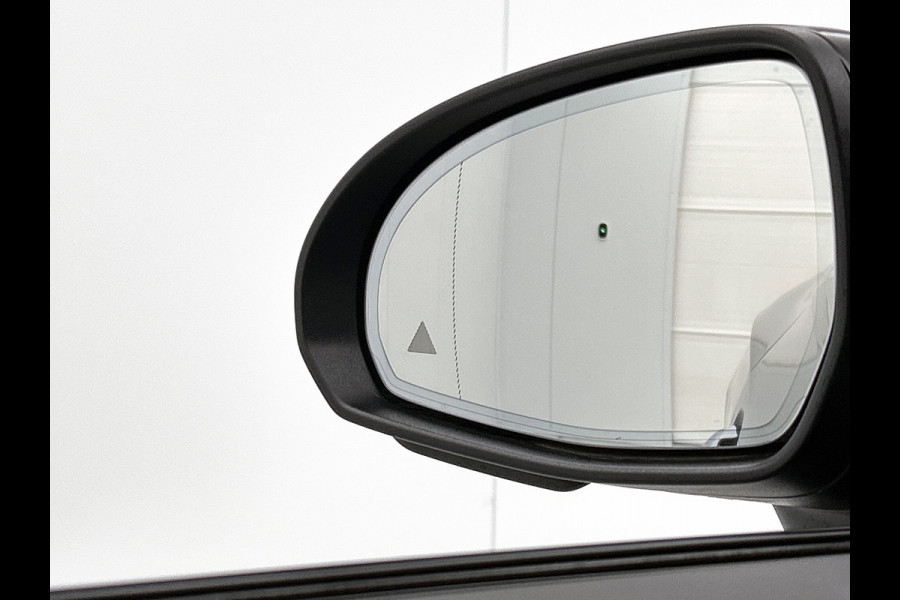Mercedes-Benz CLE Coupé Hybride 200 AMG Nightpakket | Panoramadak | Burmester® | Head-up | Alarm | Memory | 360° Camera | Dode Hoek Ass | Inclusief 24 maanden Mercedes-Benz Certified garantie voor Europa. garage-sale