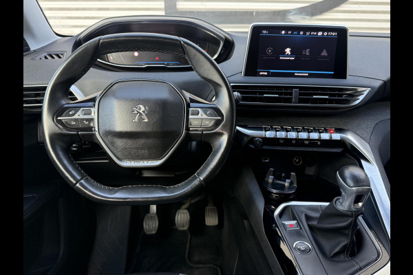 Peugeot 5008 1.2 PureTech Premium 7p. 2e Eigenaar|Camera|Carplay|Clima|Cruise|PDC V+A|Trekhaak|N.A.P|APK tot 06-2027