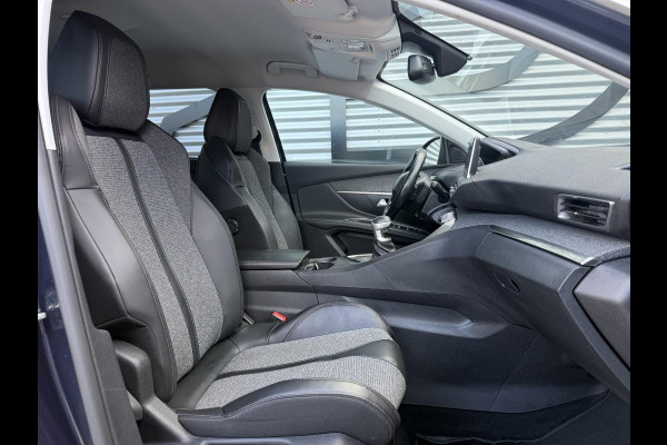 Peugeot 5008 1.2 PureTech Premium 7p. 2e Eigenaar|Camera|Carplay|Clima|Cruise|PDC V+A|Trekhaak|N.A.P|APK tot 06-2027