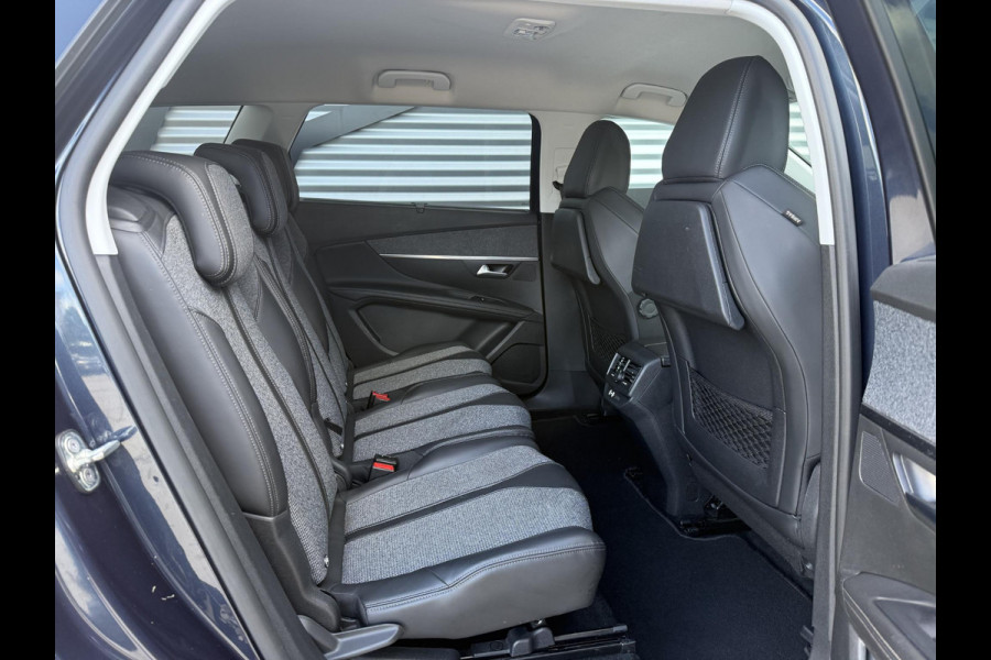 Peugeot 5008 1.2 PureTech Premium 7p. 2e Eigenaar|Camera|Carplay|Clima|Cruise|PDC V+A|Trekhaak|N.A.P|APK tot 06-2027