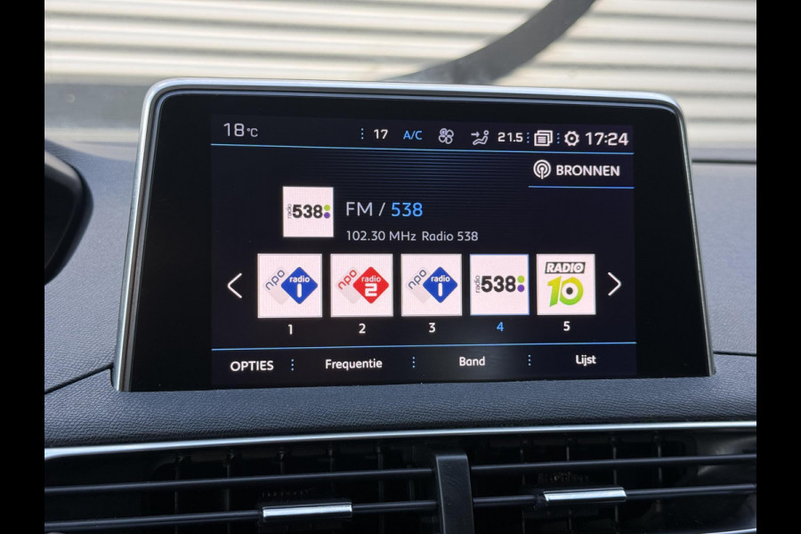 Peugeot 5008 1.2 PureTech Premium 7p. 2e Eigenaar|Camera|Carplay|Clima|Cruise|PDC V+A|Trekhaak|N.A.P|APK tot 06-2027