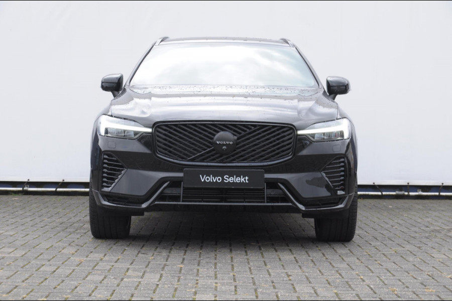 Volvo XC60 T6 350PK Automaat AWD Ultra Black Edition Trekhaak / Luchtvering / Facelift/ Head-up display/ Harman Kardon audio/ BLIS/ Elektrischbedienbare stoelen met geheugen / Panoramadak/ Adaptive cruise control/ Pilot assist/ Apple Carplay/ Android auto/