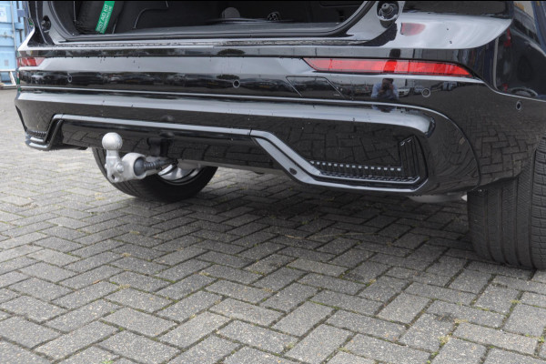 Volvo XC60 T6 350PK Automaat AWD Ultra Black Edition Trekhaak / Luchtvering / Facelift/ Head-up display/ Harman Kardon audio/ BLIS/ Elektrischbedienbare stoelen met geheugen / Panoramadak/ Adaptive cruise control/ Pilot assist/ Apple Carplay/ Android auto/