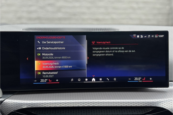 BMW 3 Serie Touring 330e M-Sport | 19,5 kWh Accu | Panodak | Head-Up | Memory | Trekhaak | 360° Camera | Fabrieksgarantie