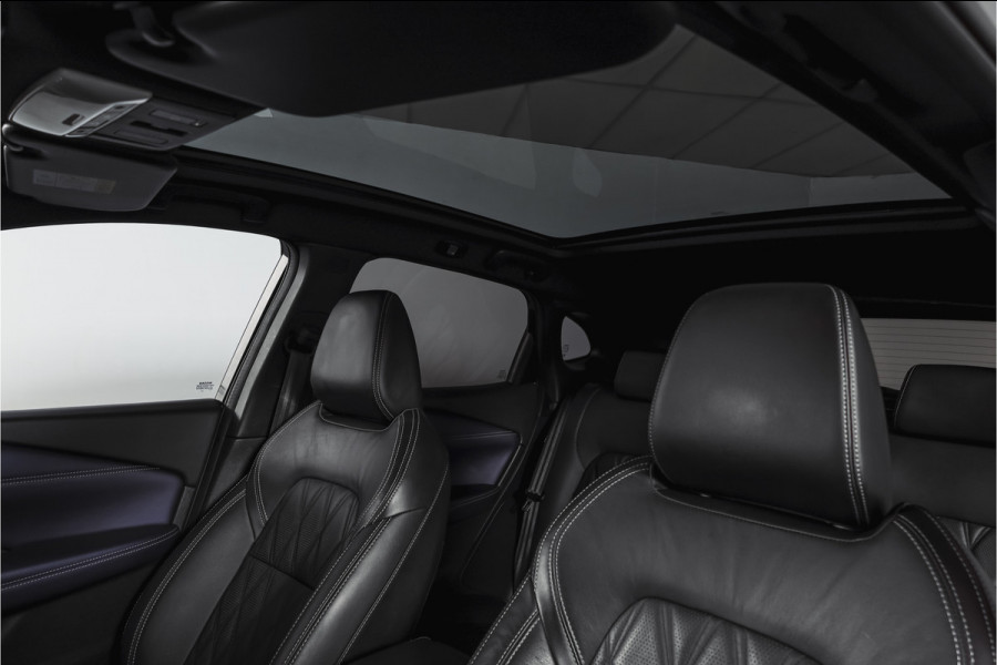 Nissan QASHQAI 1.3 MHEV Xtronic 158 PK Tekna Plus | Trekhaak | Panodak | Dig.Cockpit | Adapt.Cruise | Bose | Stoelverw. | 360 camera | NAV+App.Connect | Auto.Airco | LM 20" |