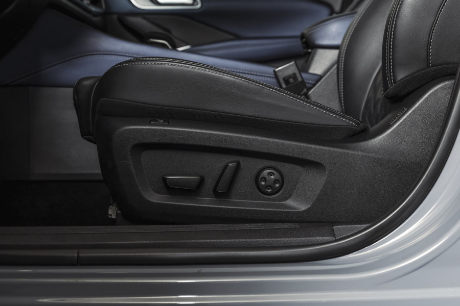Nissan QASHQAI 1.3 MHEV Xtronic 158 PK Tekna Plus | Trekhaak | Panodak | Dig.Cockpit | Adapt.Cruise | Bose | Stoelverw. | 360 camera | NAV+App.Connect | Auto.Airco | LM 20" |