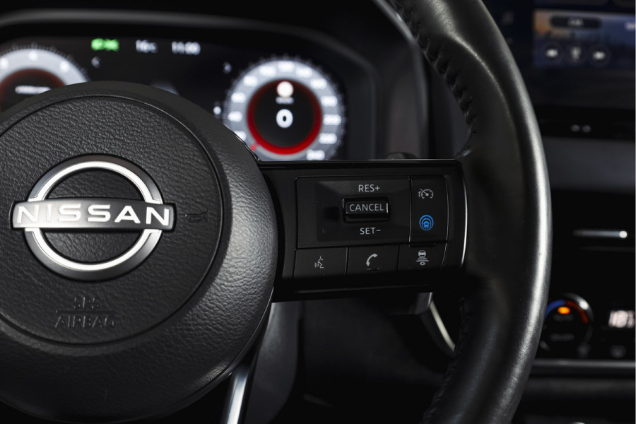 Nissan QASHQAI 1.3 MHEV Xtronic 158 PK Tekna Plus | Trekhaak | Panodak | Dig.Cockpit | Adapt.Cruise | Bose | Stoelverw. | 360 camera | NAV+App.Connect | Auto.Airco | LM 20" |