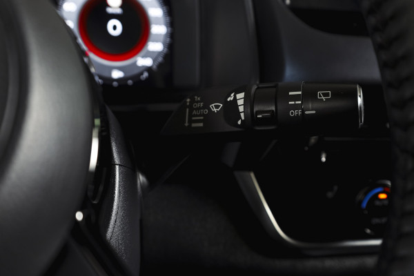 Nissan QASHQAI 1.3 MHEV Xtronic 158 PK Tekna Plus | Trekhaak | Panodak | Dig.Cockpit | Adapt.Cruise | Bose | Stoelverw. | 360 camera | NAV+App.Connect | Auto.Airco | LM 20" |