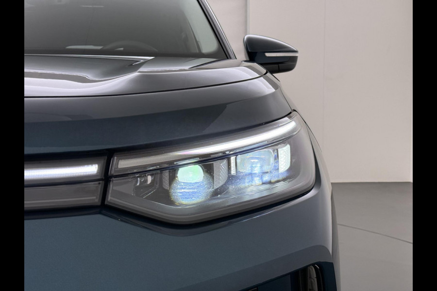 Volkswagen Tayron 1.5 eHybrid Elegance VAN:44.900,- VOOR:41.770,- UW HERFSTVOORDEEL:3.130,- PHEV | 204PK | LEDER/ALCANTARA | IQ.DRIVE PAKKET | MASSAGE STOEL | 360 | KEYLESS | ADAPTIVE CRUISE | SFEERLICHT | MATRIX | STUUR+ STOELVERWARMING | FABRIEKSGARANTIE