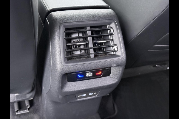 Volkswagen Tayron 1.5 eHybrid Elegance VAN:44.900,- VOOR:41.770,- UW HERFSTVOORDEEL:3.130,- PHEV | 204PK | LEDER/ALCANTARA | IQ.DRIVE PAKKET | MASSAGE STOEL | 360 | KEYLESS | ADAPTIVE CRUISE | SFEERLICHT | MATRIX | STUUR+ STOELVERWARMING | FABRIEKSGARANTIE